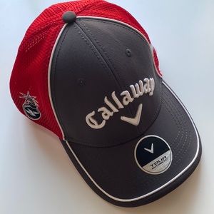 Callaway Golf Odyssey | XHOT | Bomb Crimson | Mesh Stretch | Fitted | Cap